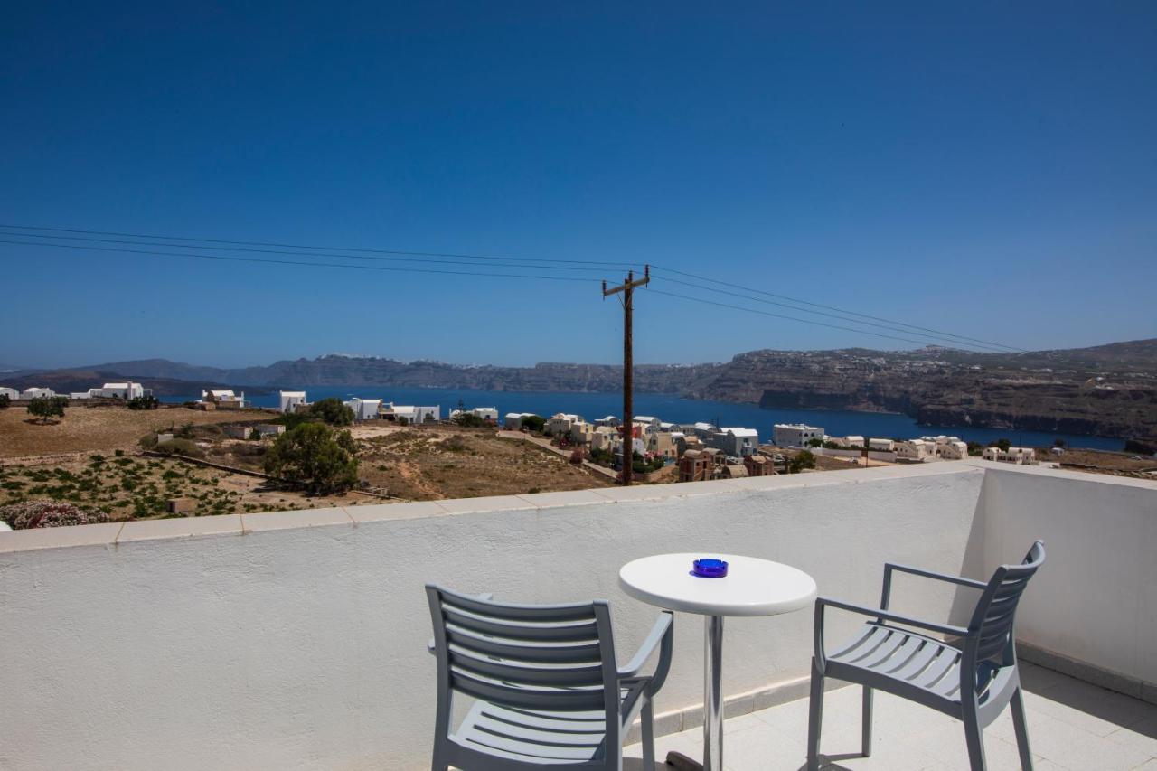 Thira'S Dolphin Aparthotel Akrotiri  Exterior photo